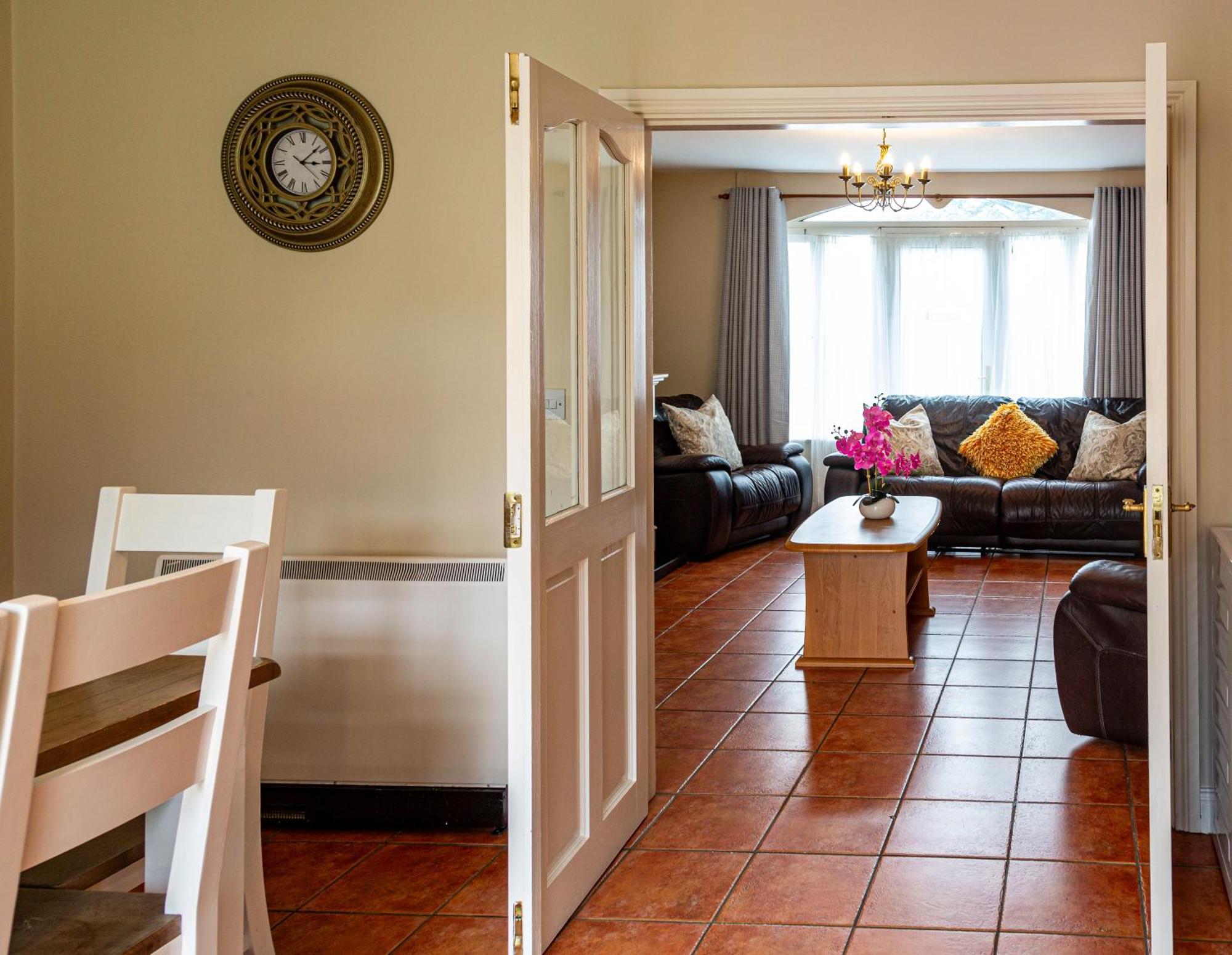 Kerry Holiday Homes At The Killarney Holiday Village Exterior foto